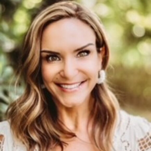 Meet your Posher, Jill - Picture 3 of 4